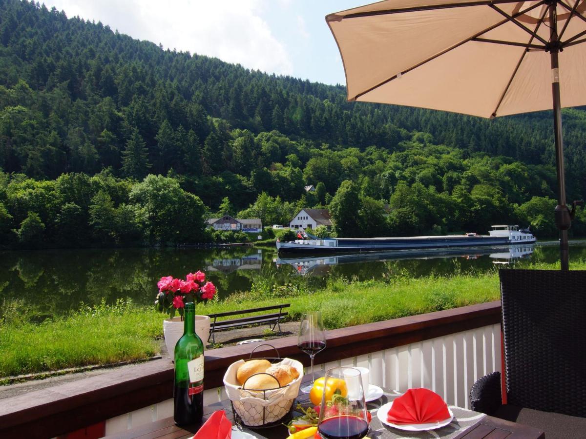 트라벤트라바흐 Altes Faehrhaus An Der Mosel Anno1633 아파트 외부 사진