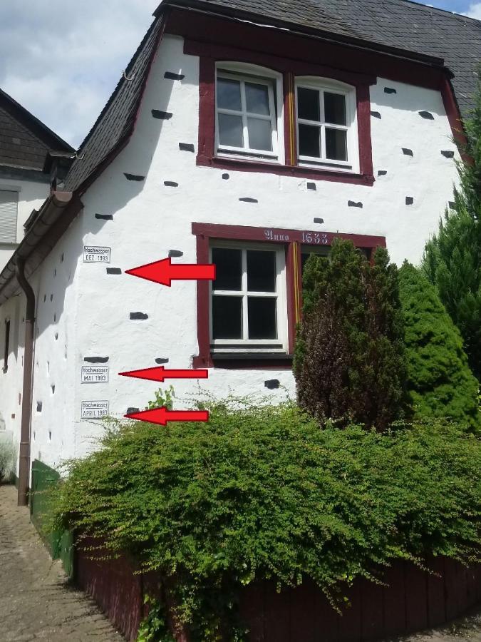 트라벤트라바흐 Altes Faehrhaus An Der Mosel Anno1633 아파트 외부 사진