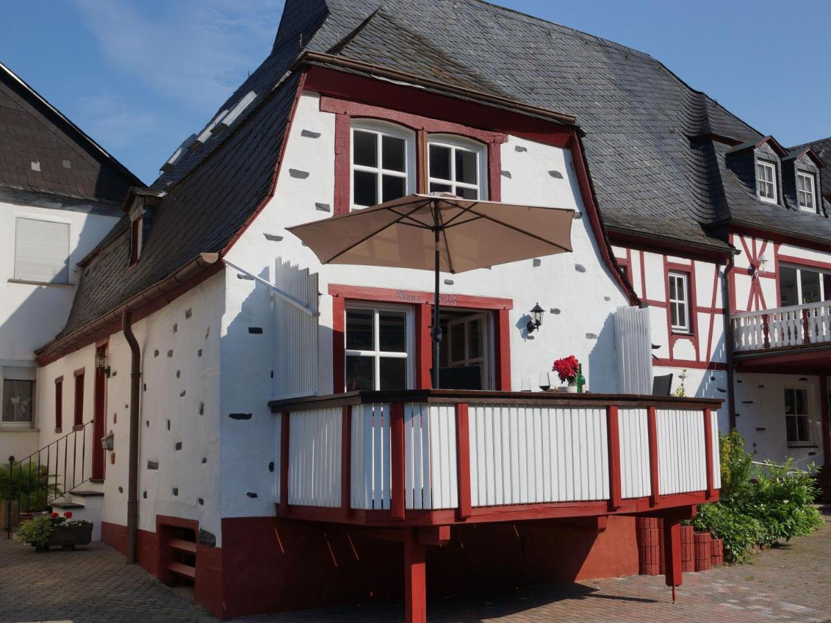트라벤트라바흐 Altes Faehrhaus An Der Mosel Anno1633 아파트 외부 사진